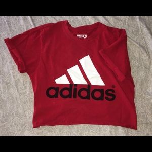 Cropped adidas tee